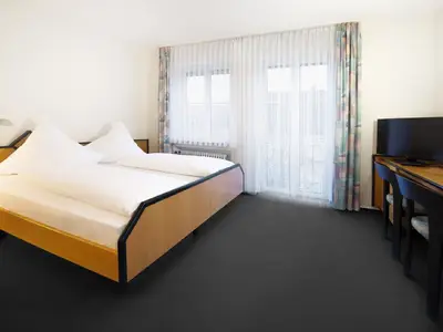 Doppelzimmer für 2 Personen in Unterroth 2/4