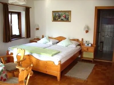 Doppelzimmer für 2 Personen in Unterwössen 3/4