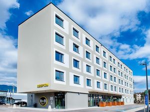 23986398-Doppelzimmer-2-Villach-300x225-0