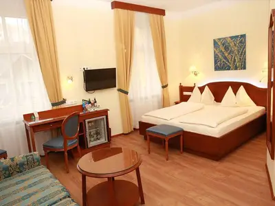 Doppelzimmer für 2 Personen (22 m²) in Villach 2/10