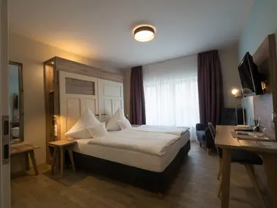 Doppelzimmer für 2 Personen (30 m²) in Volkach 1/8