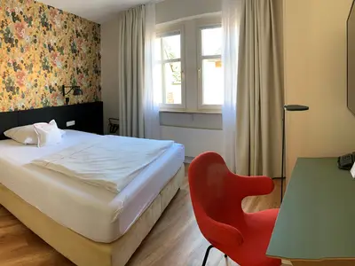 Doppelzimmer für 1 Person (20 m²) in Volkach 2/5