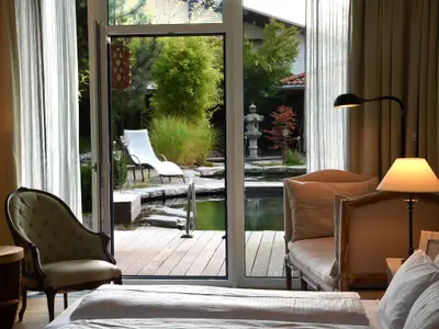 Gartenzimmer Blick auf Terrasse