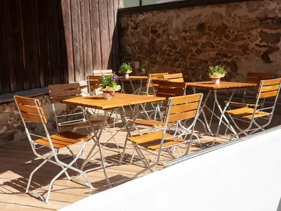 Terrasse im Innenhof