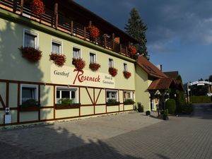 Doppelzimmer für 2 Personen in Wallenfels