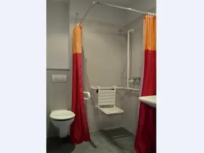 Doppelzimmer für 2 Personen (18 m²) in Waren (Müritz) 8/10
