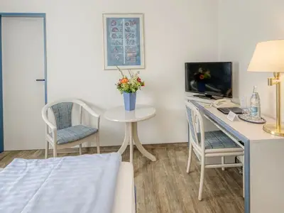 Doppelzimmer für 2 Personen (17 m²) in Waren (Müritz) 10/10