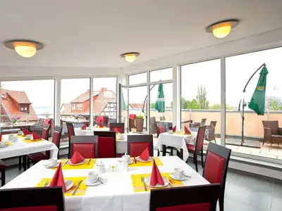 Doppelzimmer für 3 Personen (23 m²) in Waren (Müritz) 3/10