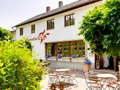 Doppelzimmer für 3 Personen (20 m²) in Weilbach 3/10