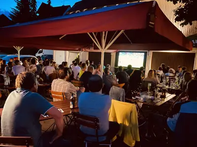 Public Viewing