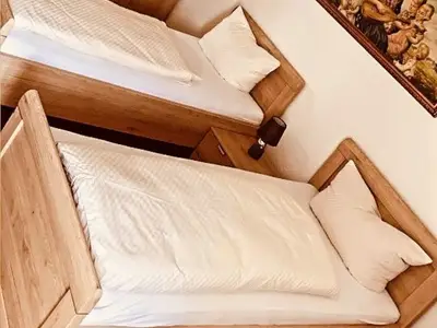 Doppelzimmer mit 2 Betten