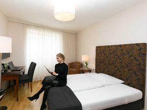 21730631-Doppelzimmer-3-Weiz-300x225-5