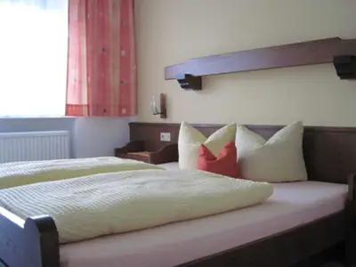 Doppelzimmer für 2 Personen (18 m²) in Wenns 7/10