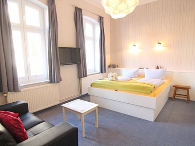 Doppelzimmer für 2 Personen (27 m²) in Westerland (Sylt) 2/10