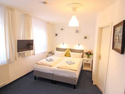 Doppelzimmer für 2 Personen (16 m²) in Westerland (Sylt) 4/7