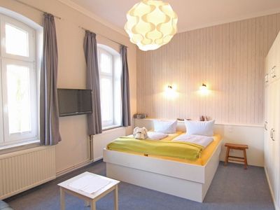 Doppelzimmer für 2 Personen (20 m²) in Westerland (Sylt) 2/10