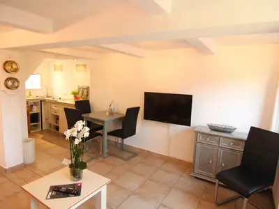 Doppelzimmer für 2 Personen (50 m²) in Westerland (Sylt) 1/10