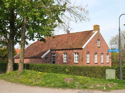 Doppelzimmer für 4 Personen (55 m²) in Westoverledingen 1/10