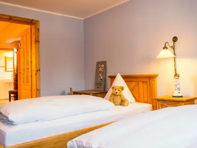 Doppelzimmer für 4 Personen in Wiehl 4/6