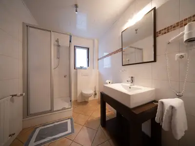 Doppelzimmer für 2 Personen in Willingen (Upland) 4/7