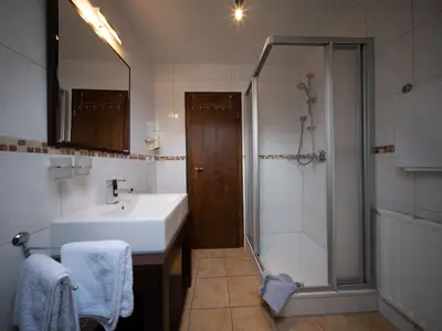 Doppelzimmer für 2 Personen in Willingen (Upland) 5/7