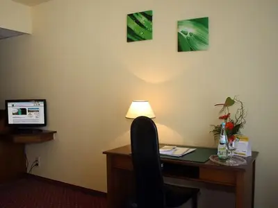 Doppelzimmer für 2 Personen (35 m²) in Wilsdruff 6/10