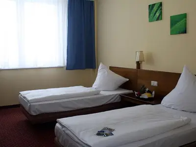Doppelzimmer für 2 Personen (35 m²) in Wilsdruff 10/10