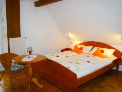Doppelzimmer für 2 Personen (23 m²) in Windelsbach 10/10