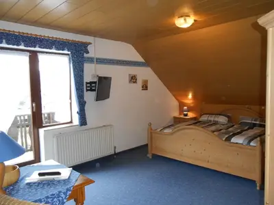 Doppelzimmer mit Balkon