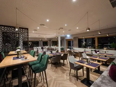 Doppelzimmer für 2 Personen (20 m²) in Wörgl 9/10