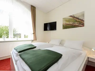 Doppelzimmer für 2 Personen (18 m²) in Wyk auf Föhr 3/10