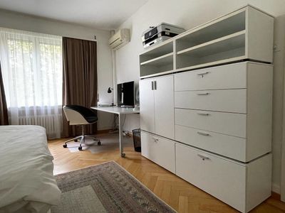 Doppelzimmer für 2 Personen (19 m²) in Zürich 5/10