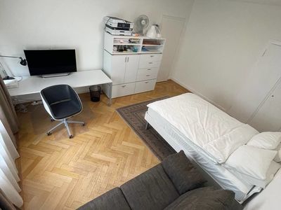 Doppelzimmer für 2 Personen (19 m²) in Zürich 7/10