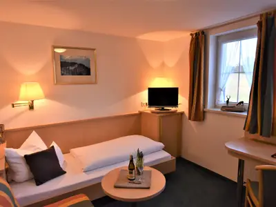 Einzelzimmer für 2 Personen in Albstadt 3/4