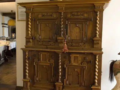 Schrank