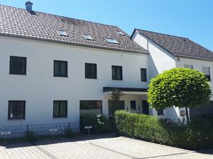 19138108-Einzelzimmer-1-Bad Abbach-300x225-2