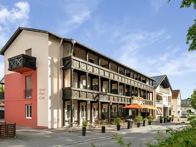 Hotel Frontansicht