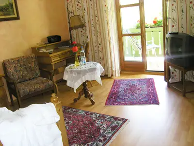 Einzelzimmer für 1 Person in Bad Birnbach 2/3