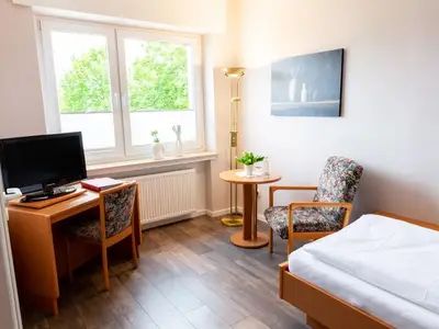 Einzelzimmer für 1 Person (17 m²) in Bad Driburg 9/10