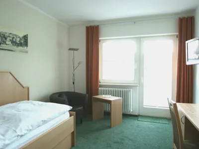 Einzelzimmer Einzelzimmer