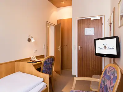 Einzelzimmer Standard