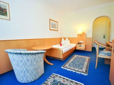Einzelzimmer für 1 Person (18 m²) in Bad Wiessee 9/10