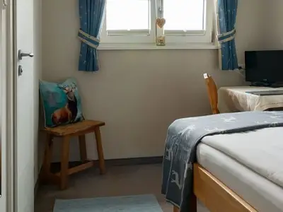 Einzelzimmer für 1 Person in Bernau am Chiemsee 4/6