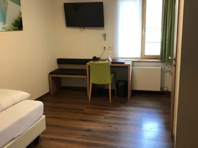 ECO EZ Zimmer 02