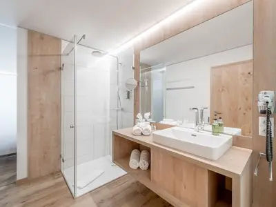 Einzelzimmer für 1 Person (14 m²) in Brand 10/10