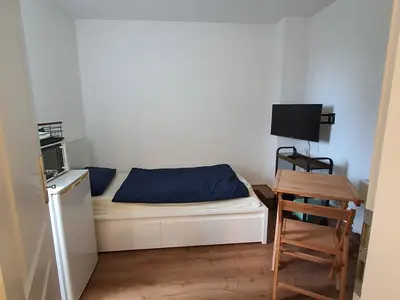 Einzelzimmer für 1 Person (20 m²) in Brunsbüttel 2/10