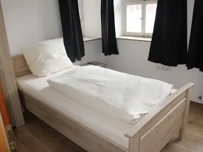 Einzelzimmer für 1 Person (12 m²) in Dinkelsbühl 3/3