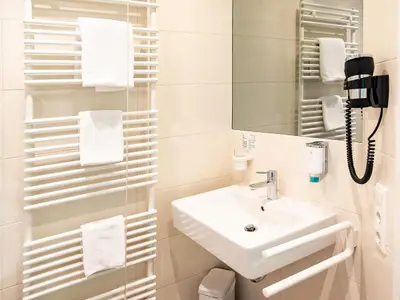 Einzelzimmer für 1 Person in Ehingen An Der Donau 3/4