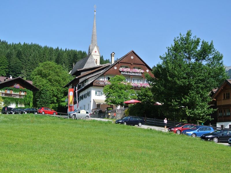 23590087-Einzelzimmer-1-Gosau-800x600-2