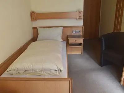 Einzelzimmer für 1 Person (20 m²) in Gößweinstein 8/10